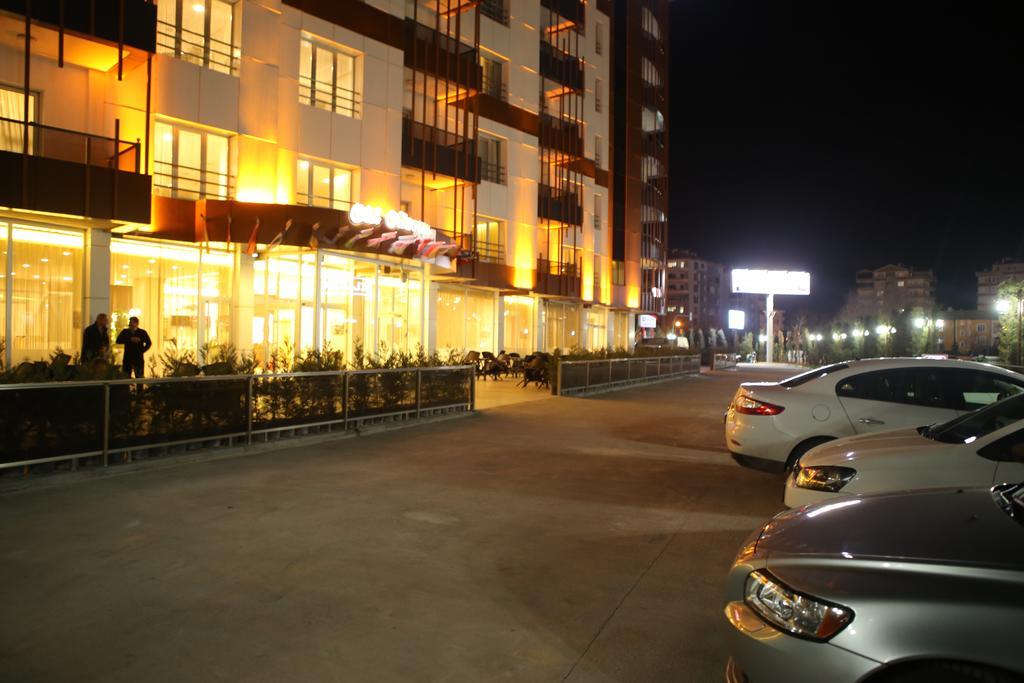 אקסאראי Ahsaray Hotel מראה חיצוני תמונה