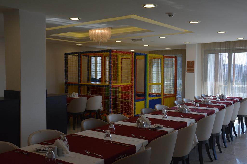אקסאראי Ahsaray Hotel מראה חיצוני תמונה